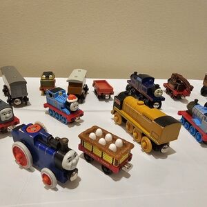 Thomas Train MAGNETIC 22 PCS